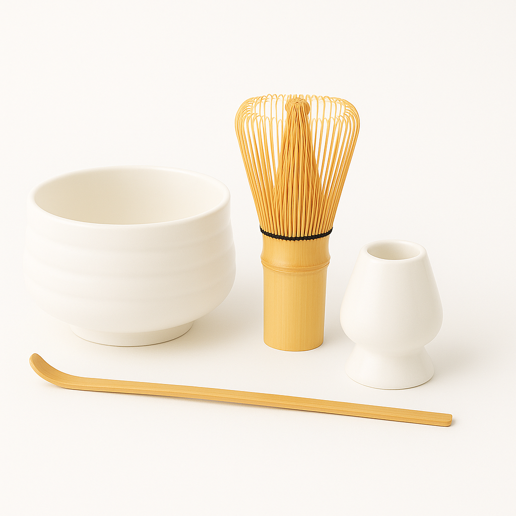 hvid-matcha-startsaet-bambuspisk-bambusske-keramiskpiskholder-hvid-matchaskaal