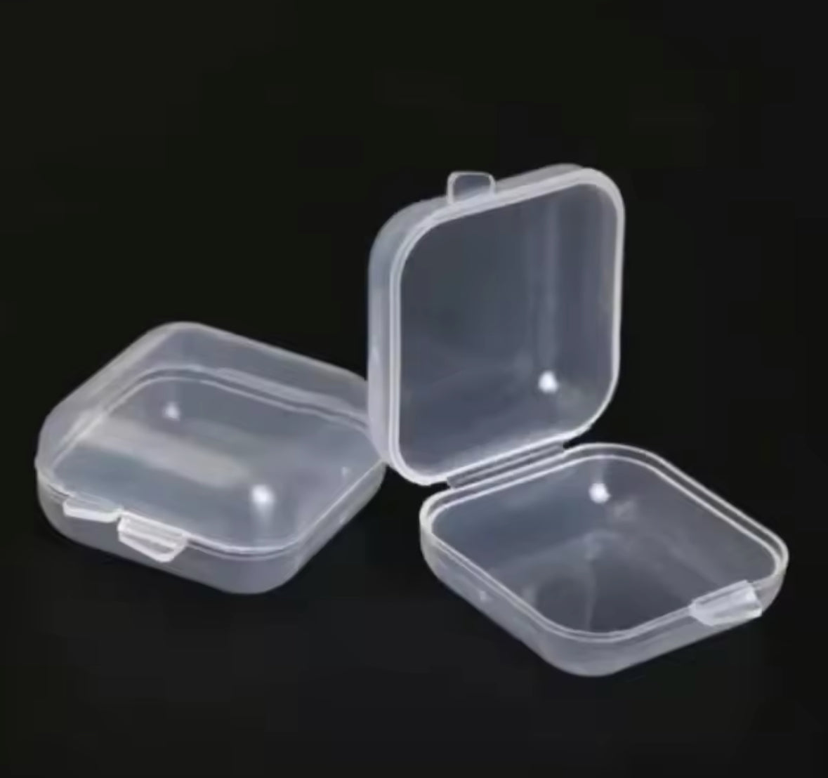 EarCircles-aeske-holder-transparant-bg