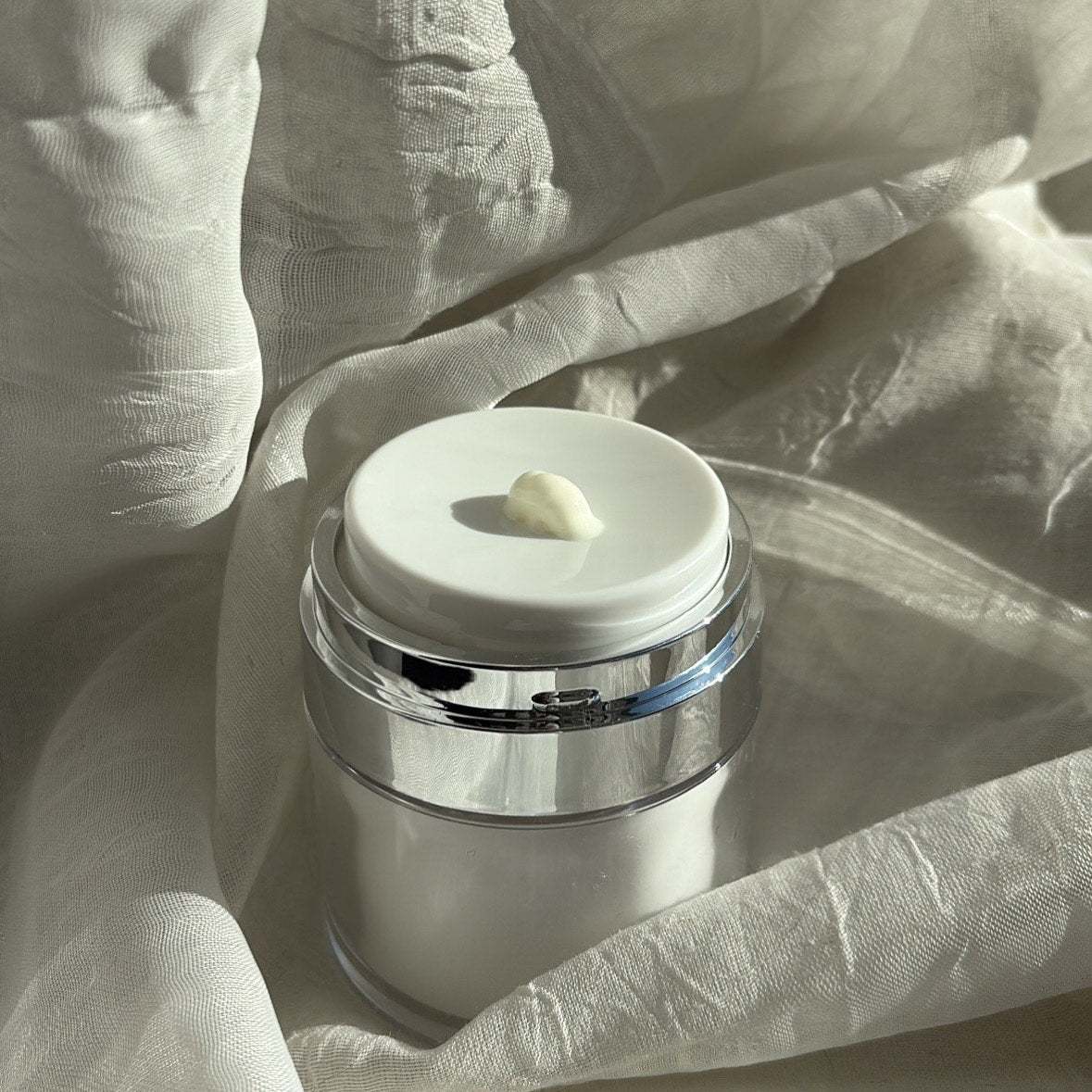 La Creme Skincare ™  Natcreme - 100% Dansk økologisk produceret - Sheasmør | Kakaosmør | Mandelolie